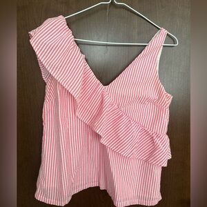 NWOT Vineyard Vines top